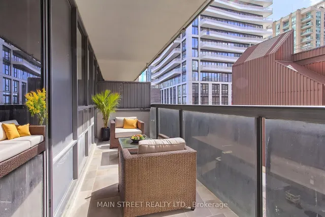 Additional image 20 of 35 Finch Ave Unit 501