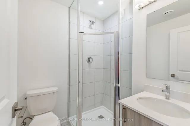 Additional image 18 of 4017 Hickory Dr Unit Unit 4