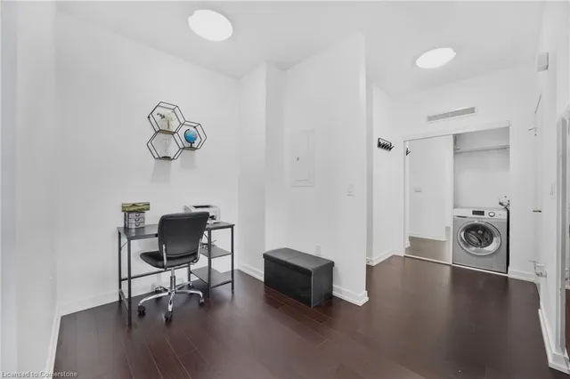 Additional image 20 of 38 Dan Leckie Way Unit 1909