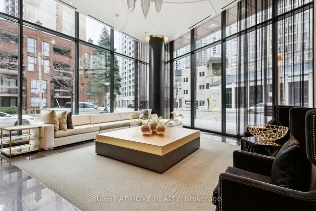 Additional image 34 of 32 Davenport Rd Unit 311