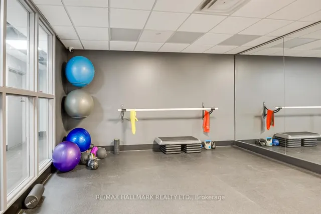 Additional image 32 of 40 Homewood Ave Unit 1103