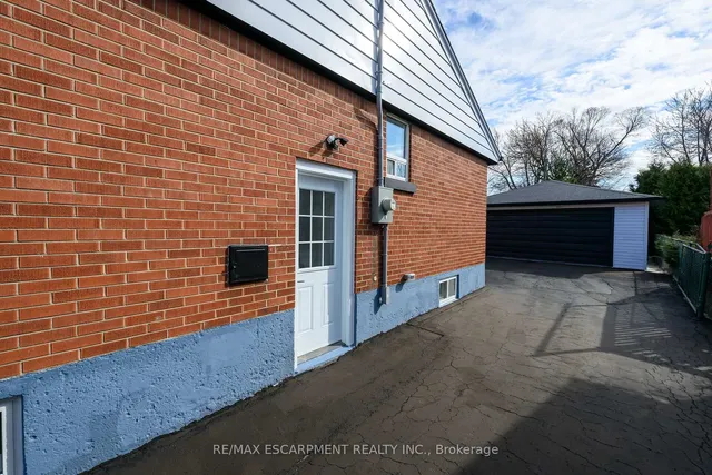 Additional image 42 of 812 Tenth Ave