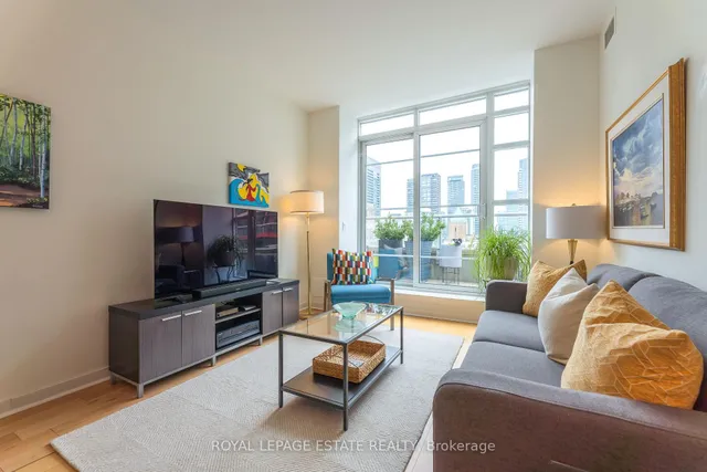 Additional image 2 of 438 Richmond St Unit 1409