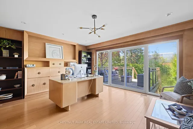 Additional image 38 of 308 Hillhurst Blvd