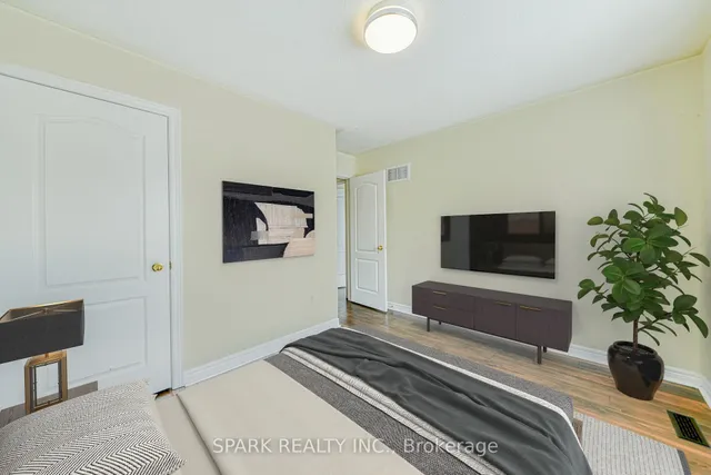 Additional image 17 of 147 Weston Dr