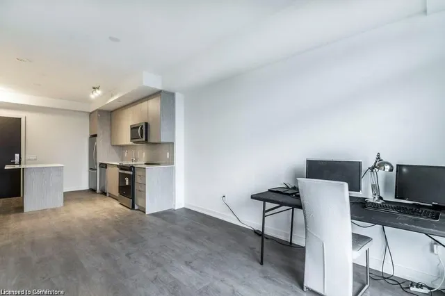 Additional image 7 of 55 Duke St Unit 1006