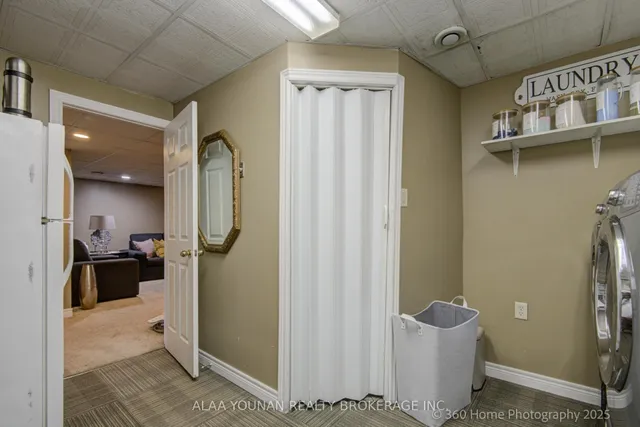 Additional image 31 of 84 Hillgarden Dr