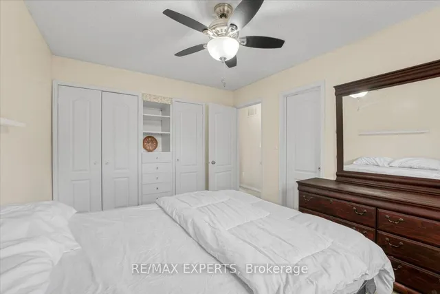 Additional image 25 of 28 Pantages Crt