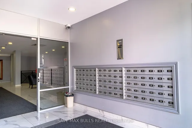 Additional image 2 of 1415 Lawrence Ave Unit 412