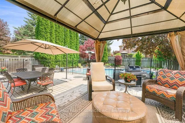 Additional image 46 of 41 Christie Dr