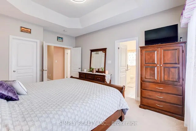 Additional image 28 of 45 Humberstone Cres