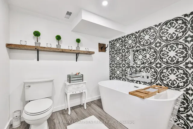 Additional image 42 of 60 Galbraith Dr