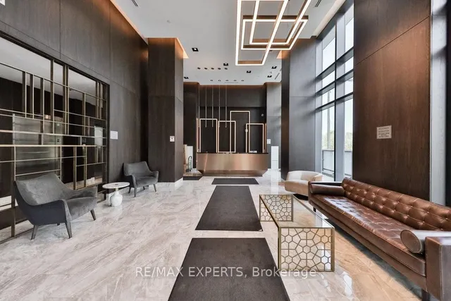 Additional image 3 of 1461 Lawrence Ave Unit 802