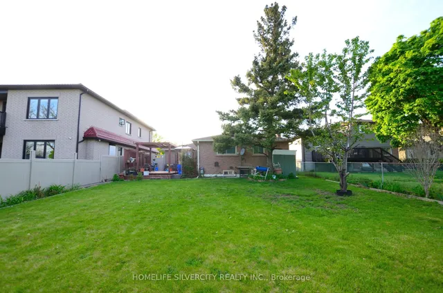 Additional image 6 of 35 Geneva Cres