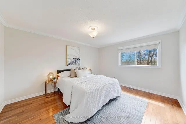 Additional image 17 of 5215 Micmac Cres