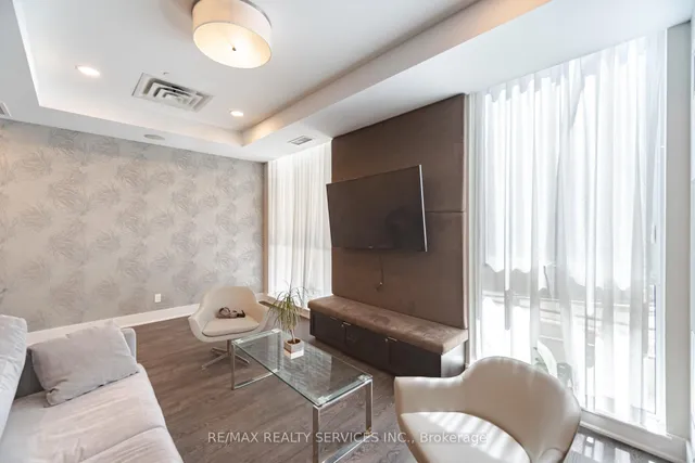 Additional image 26 of 50 Bruyeres Mews Unit 615