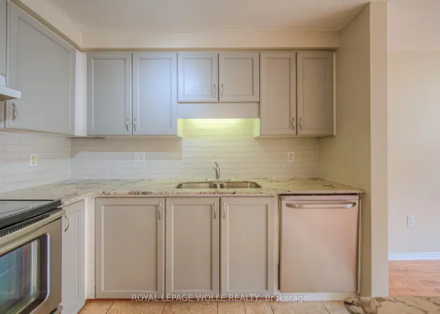 Additional image 6 of 30 Chantilly St