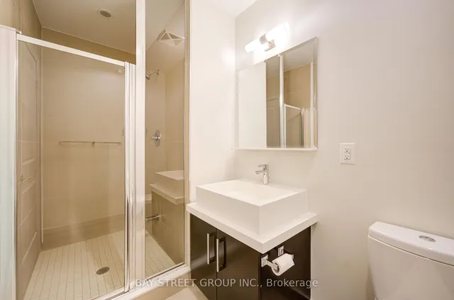 Additional image 19 of 65 St. Mary St Unit 3901