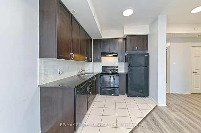 Additional image 16 of 50 Sky Harbour Dr Unit 411