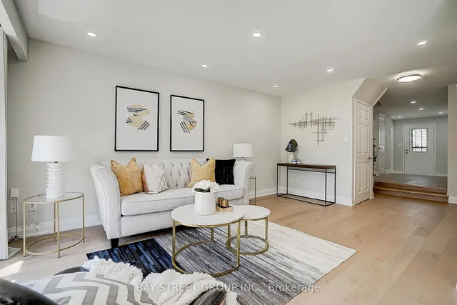 Additional image 12 of 35 Belinda Sq