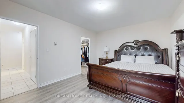 Additional image 20 of 5 Massey Sq Unit 1815