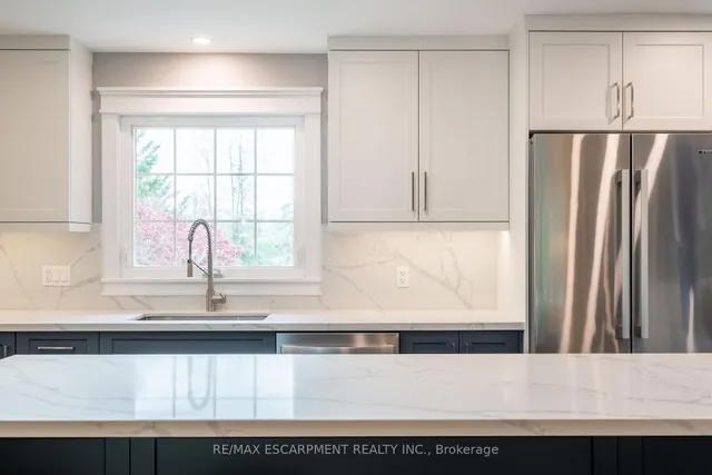 Additional image 9 of 13 Woodend Dr