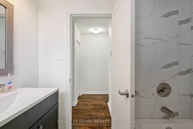 Additional image 12 of 62 Cloke Crt