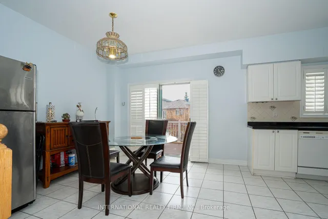 Additional image 9 of 8 Margaret Rose Crt