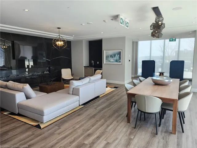 Additional image 25 of 212 King William St Unit 617