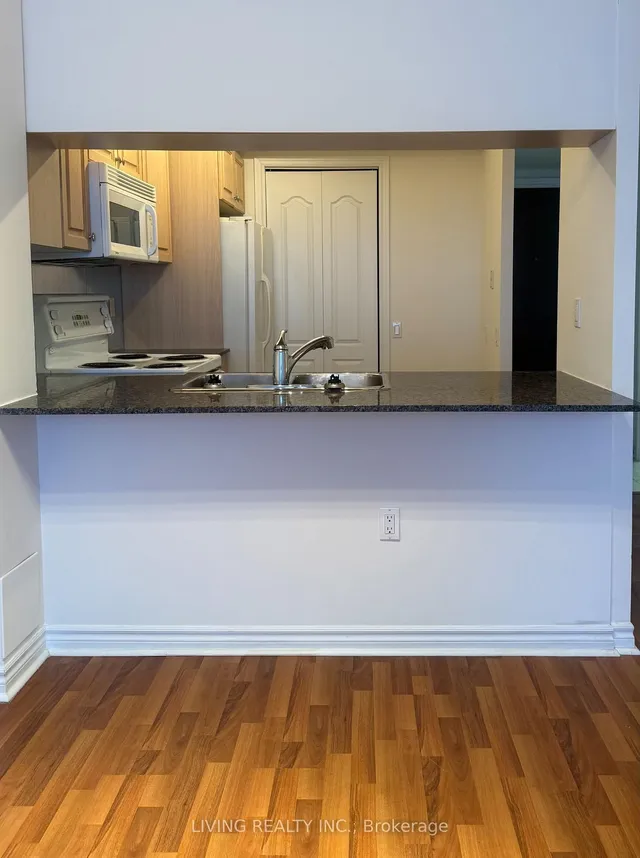 Additional image 6 of 18 William Carson Cres Unit 302