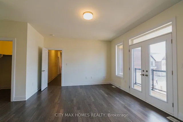 Additional image 33 of 3240 Mariner Passage