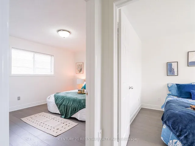 Additional image 37 of 1144 Barclay Circ