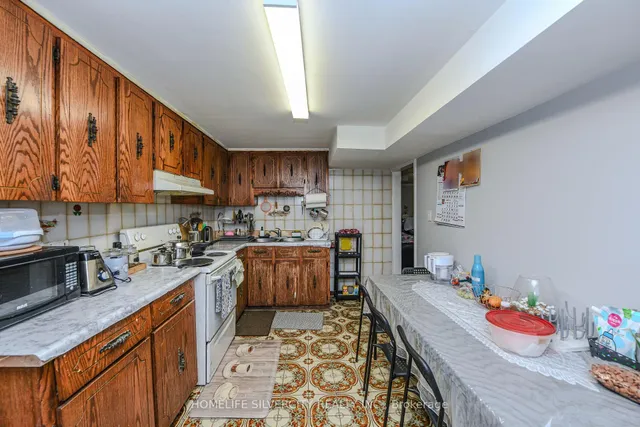 Additional image 39 of 7369 Shallford Rd