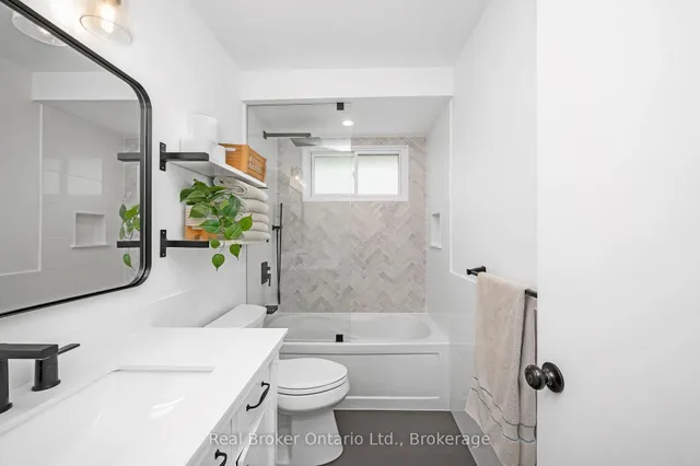 Additional image 25 of 615 Sheraton Rd