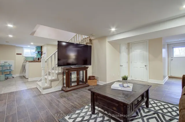 Additional image 39 of 1517 Norwood Ave