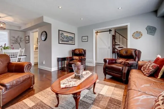 Additional image 7 of 906 Cabot Tr