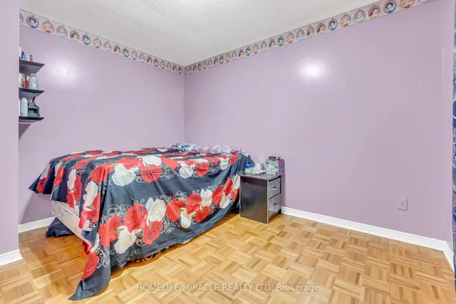 Additional image 27 of 4 Colchester Ave