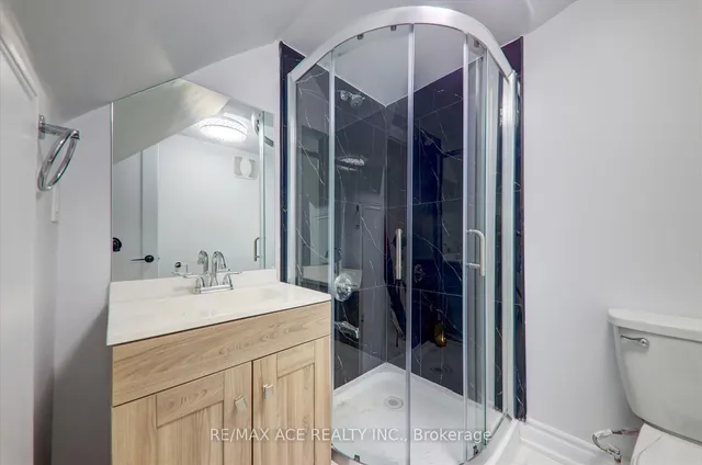 Additional image 10 of 27 Mountain Lion Tr