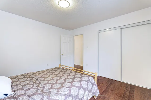 Additional image 32 of 5875 O'meara St