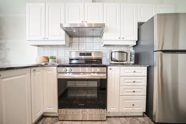 Additional image 9 of 1 Leaside Park Dr Unit 209