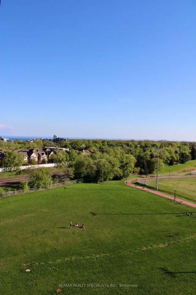 Additional image 17 of 251 Manitoba St Unit 809