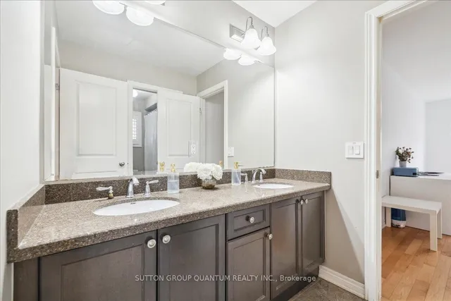 Additional image 38 of 46 Woodhouse St