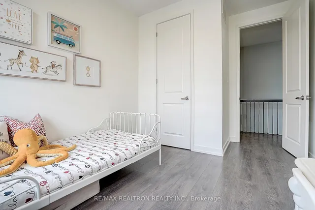 Additional image 40 of 181 Squire Cres