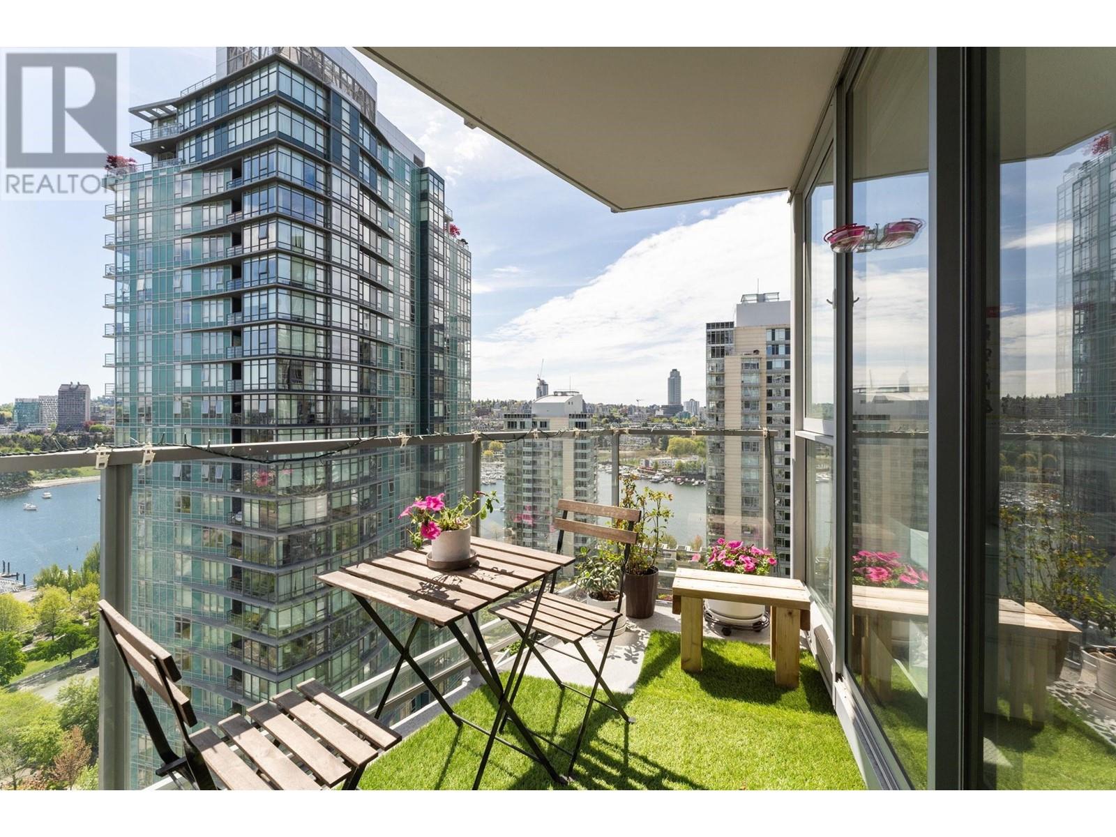 2201 1408 STRATHMORE MEWS|Vancouver, British Columbia V6Z3A9