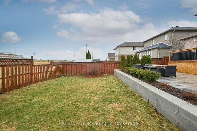 Additional image 46 of 27 Turquoise Dr