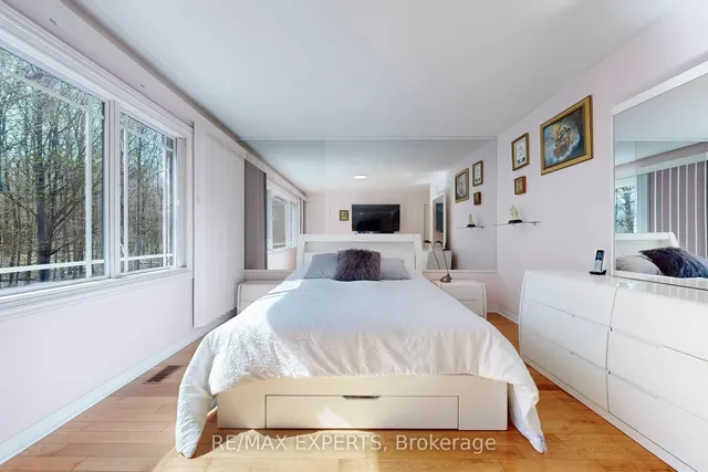 Additional image 28 of 84 Piperbrook Cres