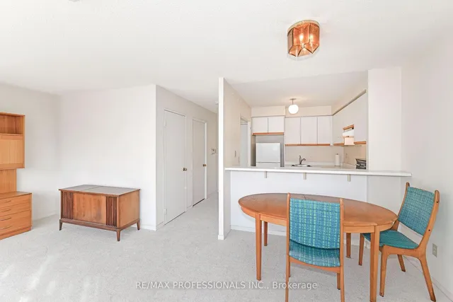 Additional image 5 of 2261 Lakeshore Blvd Unit 528