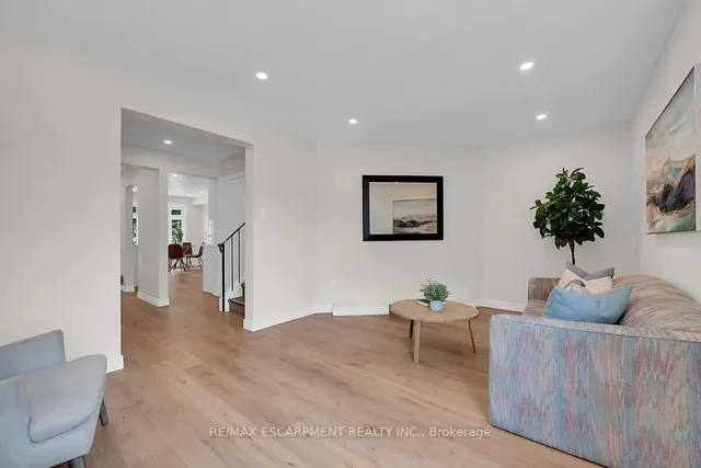 Additional image 18 of 129 Valley Stream Dr