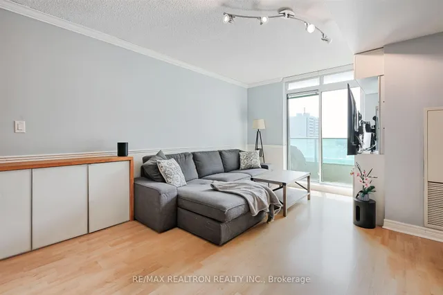 Additional image 7 of 212 Eglinton Ave Unit 803