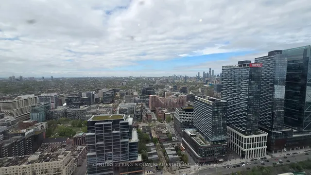 Additional image 21 of 21 Iceboat Terr Unit ph01